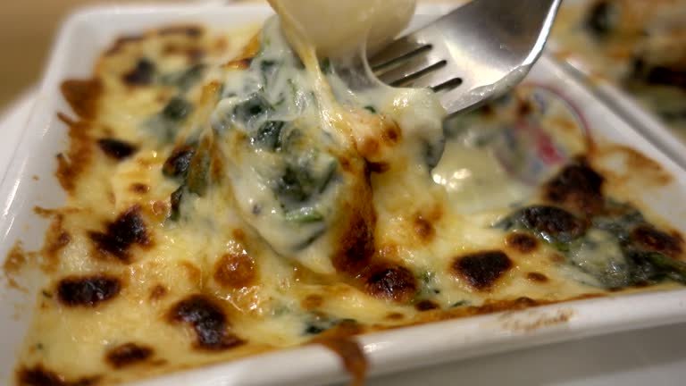 Cheesy Spinach Dip