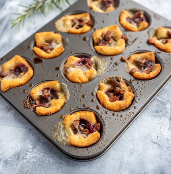 6 Irresistible Friendsgiving Appetizers to Kick Off the Feast 6 Irresistible Friendsgiving Appetizers to Kick Off the Feast