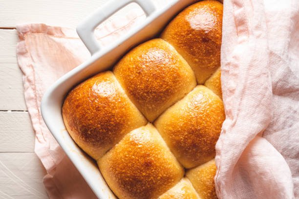 Homemade Dinner Rolls | Perfectly Soft and Fluffy Rolls | Comforting Side Dish