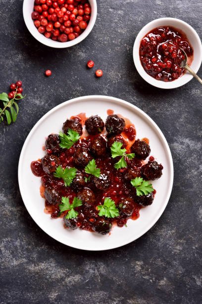 6 Irresistible Friendsgiving Appetizers to Kick Off the Feast 6 Irresistible Friendsgiving Appetizers to Kick Off the Feast