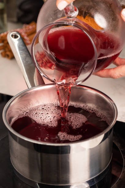 Red Wine Gravy | Sauce Recipes | Rich and Savory Red Wine Gravy | Sauce Recipes | Rich and Savory
