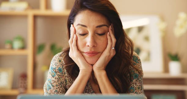 Simple Ways to Reduce Daily Stress for Women in Their 40s