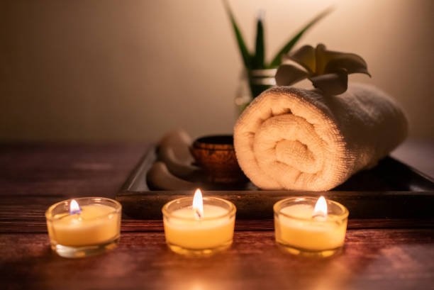 10 Wellness Candles and Room Scents That Transform Your Evenings
