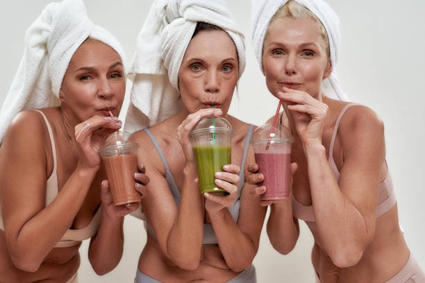 Gentle Detoxing for Women Over 40: A Nourishing Reset for Body, Hormones, and Energy